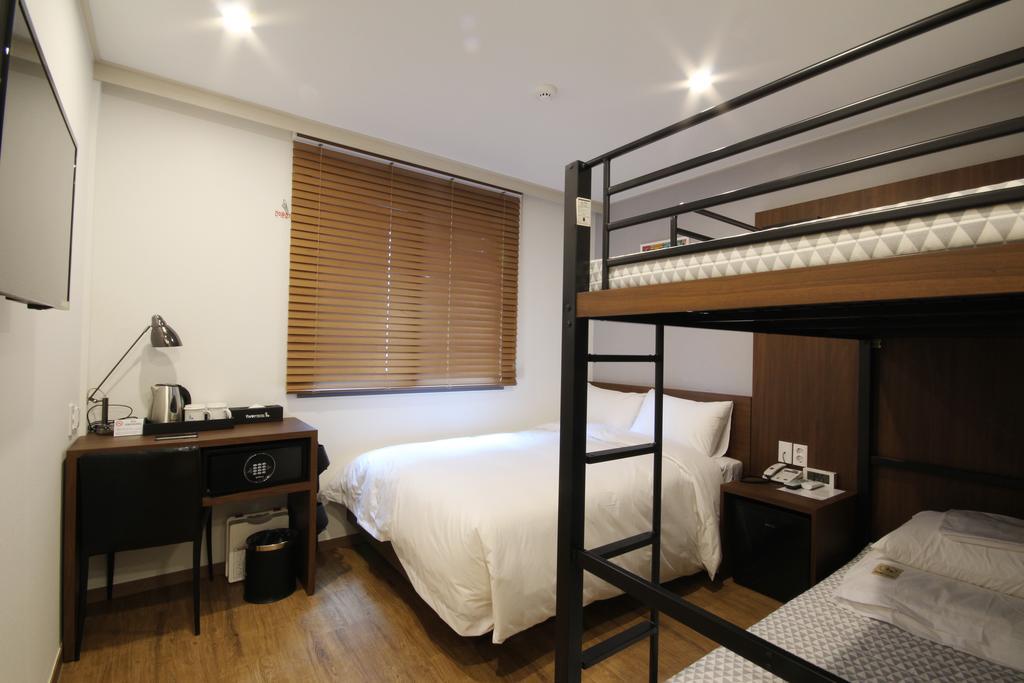 Indy Hotel Busan Esterno foto