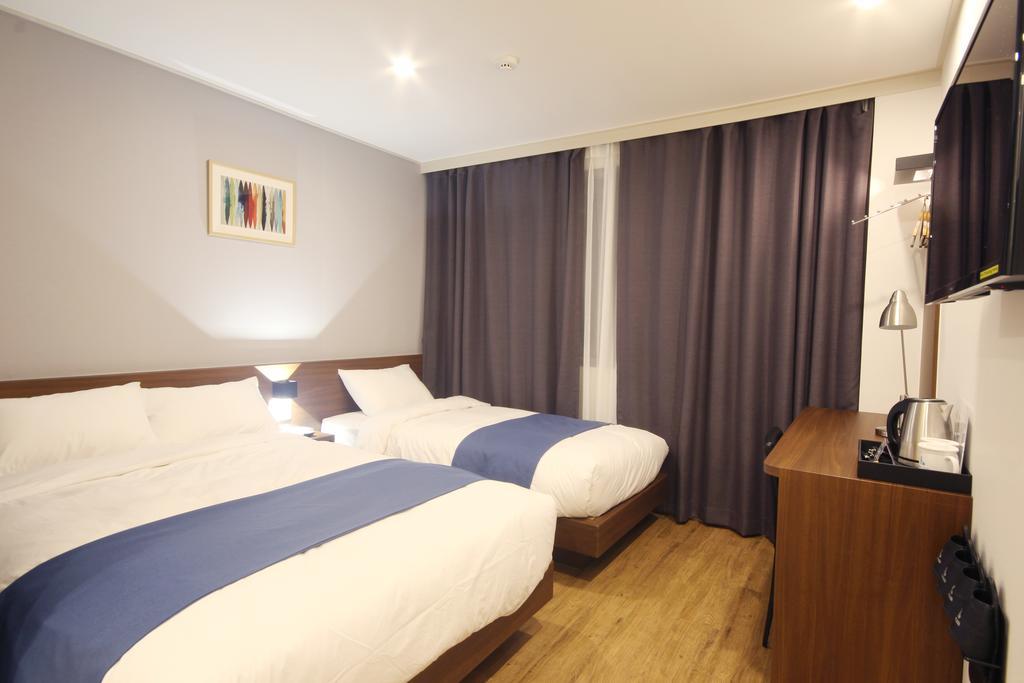 Indy Hotel Busan Esterno foto