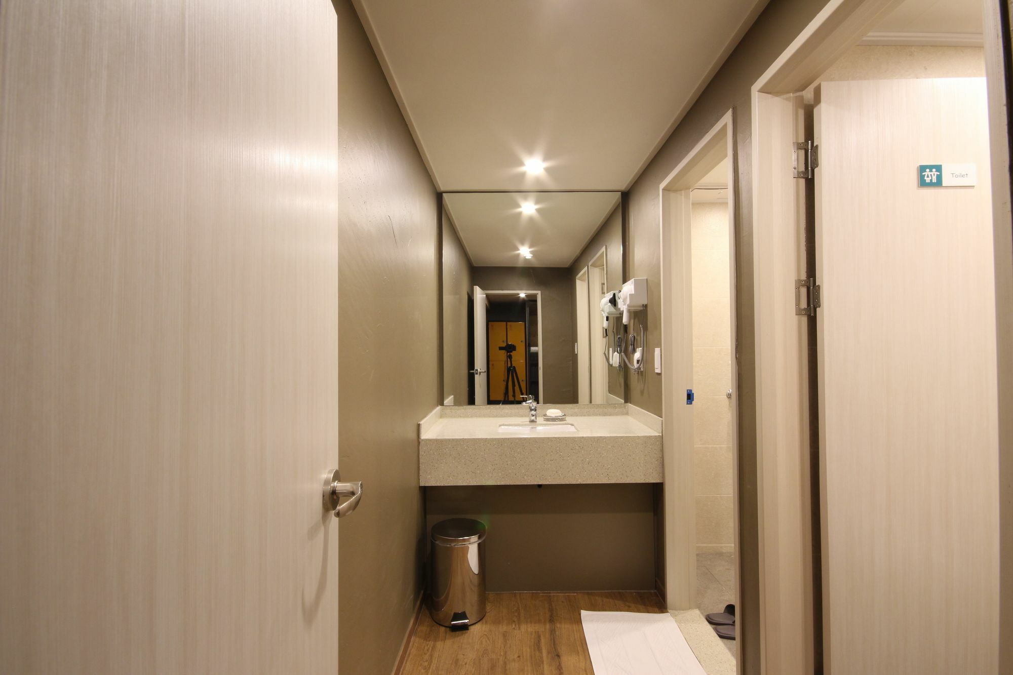Indy Hotel Busan Esterno foto